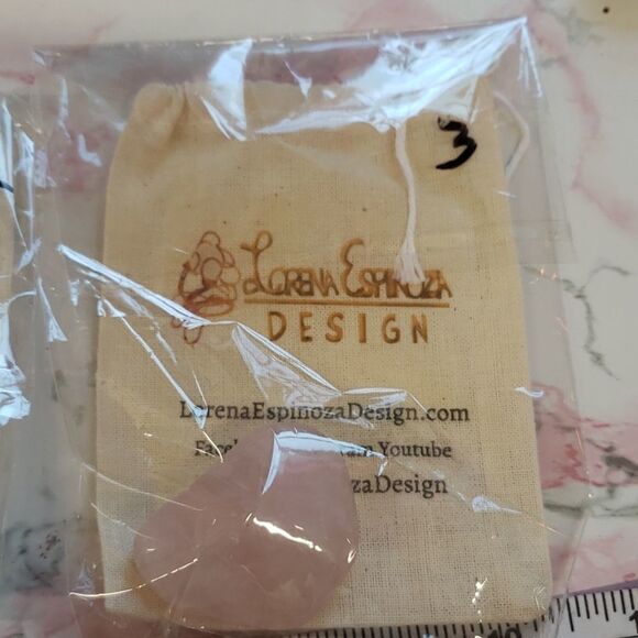 Rose Quartz Tumble stone  sealed in package not touched - Picture 3 of 6